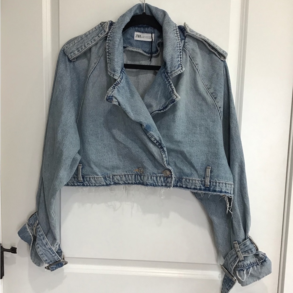 Zara Cropped Denim Jacket Raw Hem Light Wash Women’s S